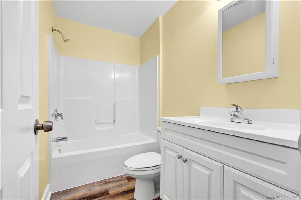 220 Alder Street, Unit 1 Waterbury, CT 06708 - Photo 14 of 23