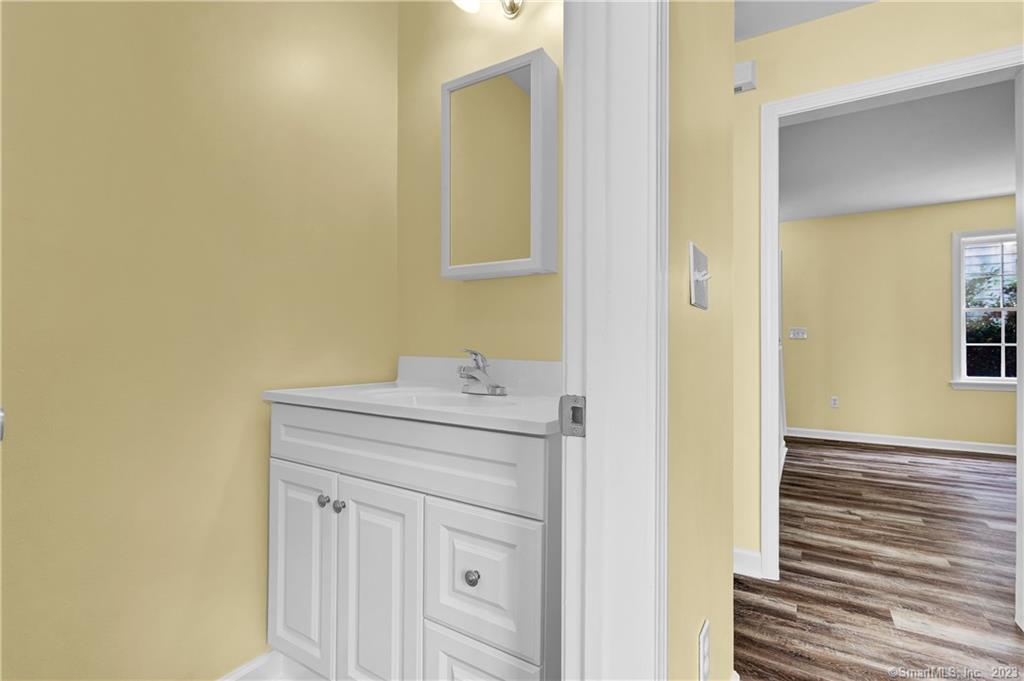 220 Alder Street, Unit 1 Waterbury, CT 06708 - Photo 15 of 23