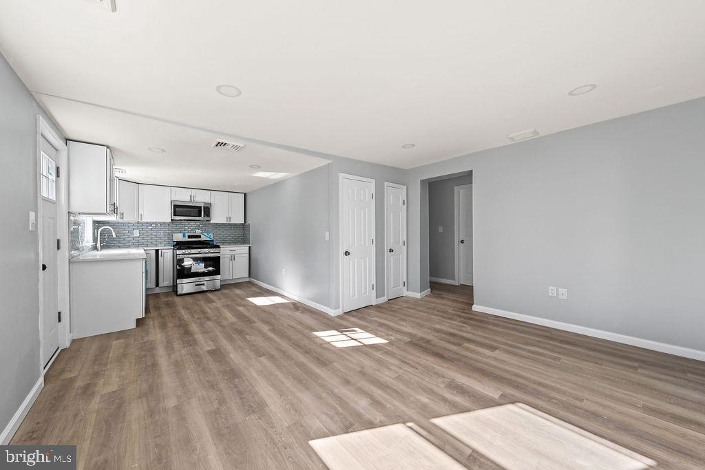 408 West 3rd Avenue Runnemede, NJ 08078 - Photo 5 of 29 a view of a kitchen with furniture and a kitchen