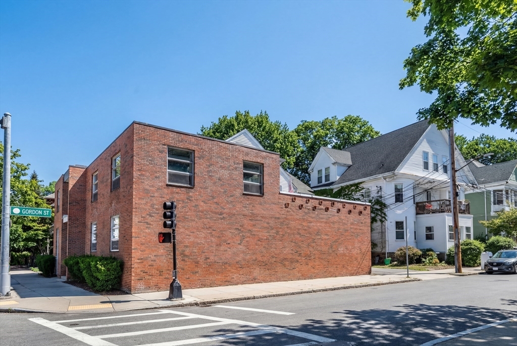 556 Cambridge Street Boston, MA 02134 - Photo 11 of 15