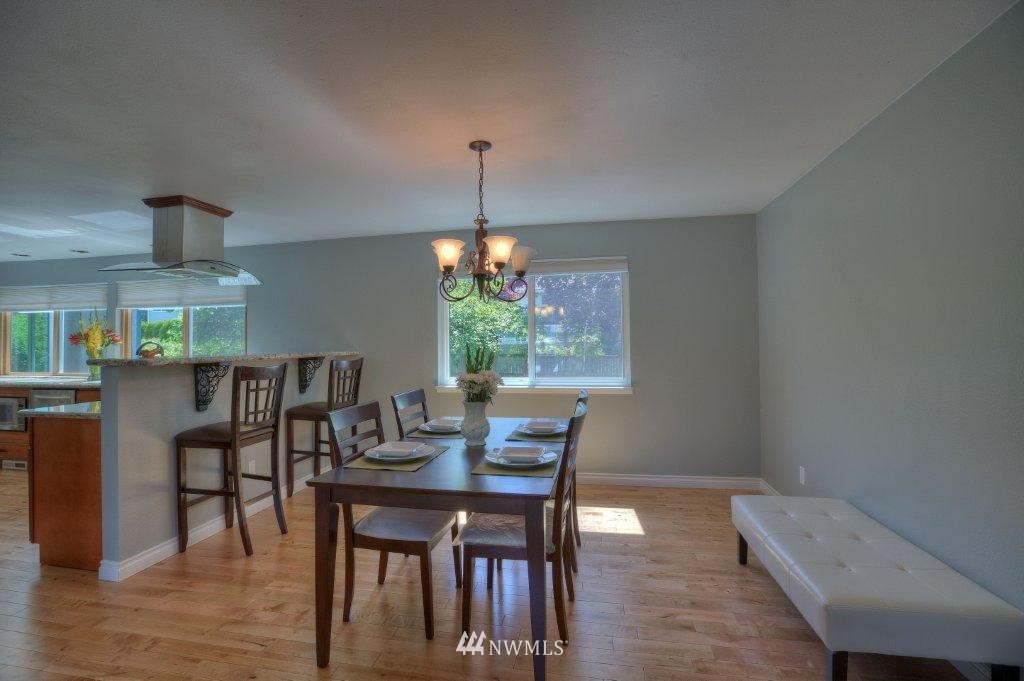 16932 157th Place Southeast Renton, WA 98058 - Photo 6 of 15 Gallery Image 6