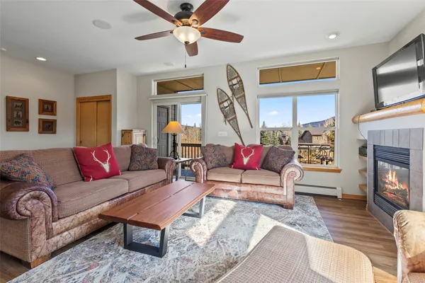 $1,349,000 | 131 Creek Lane, Unit 131, Silverthorne, CO 80498