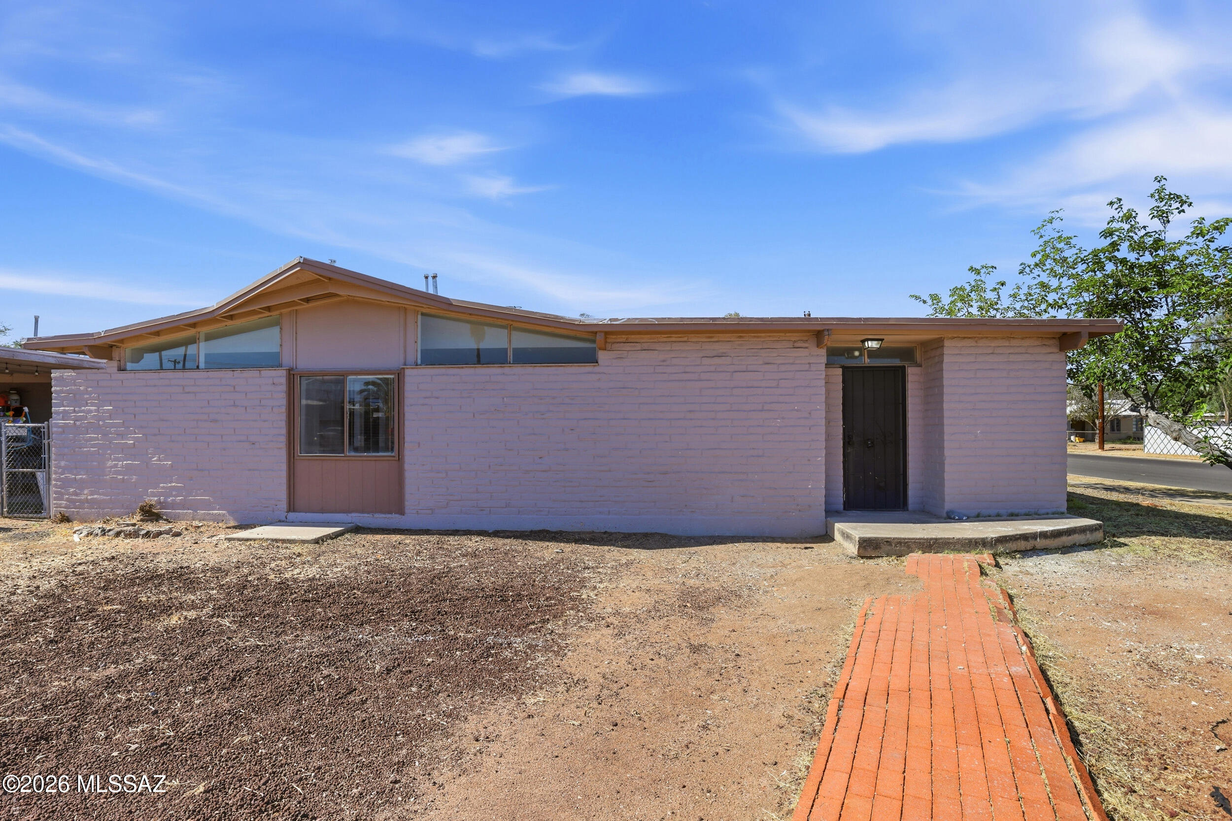 3402 East 27th Street Tucson, AZ 85713 - Photo 8 of 40