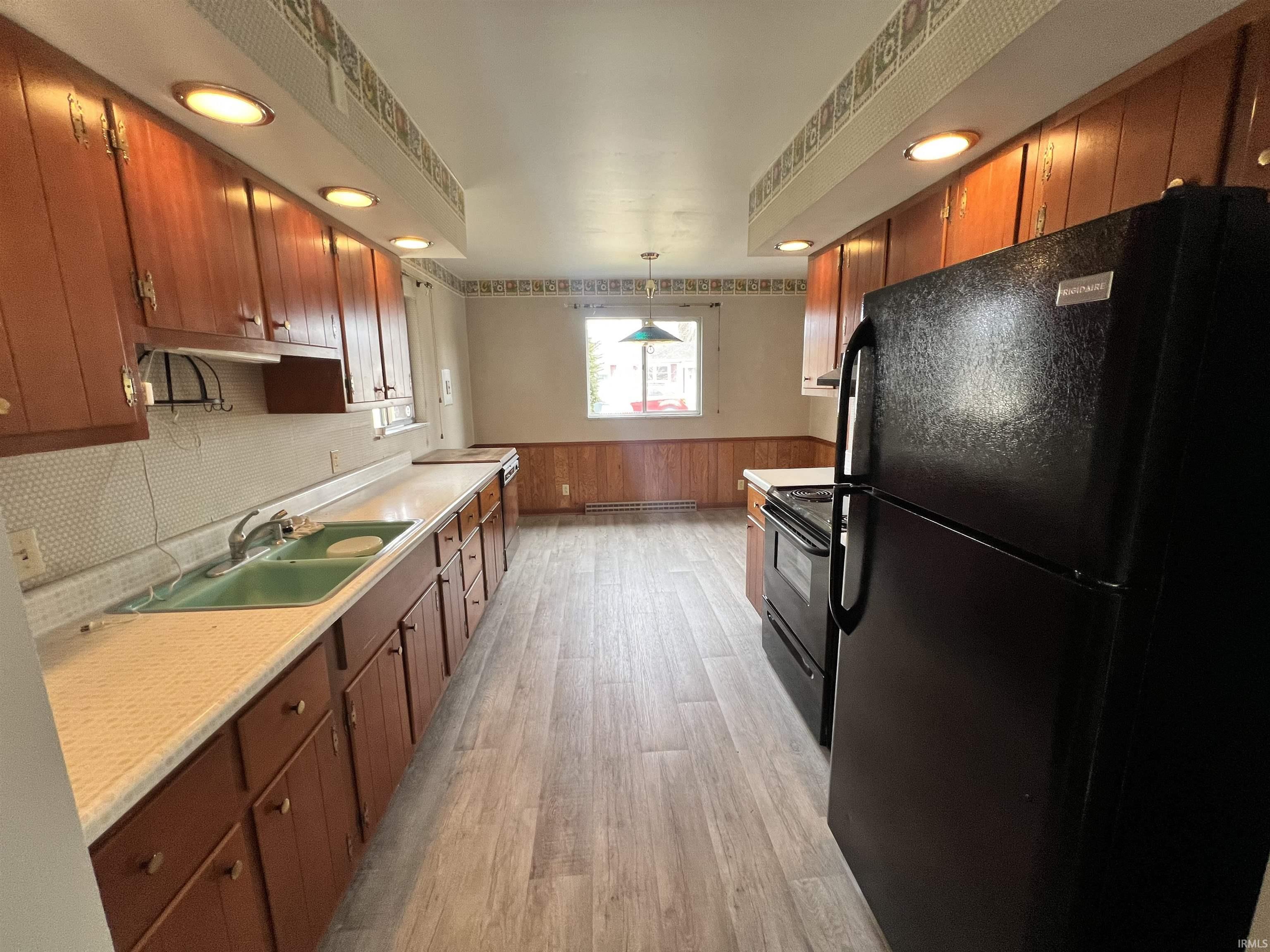 805 Ritterskamp Avenue Vincennes, IN 47591 - Photo 5 of 22 Gallery Image 5