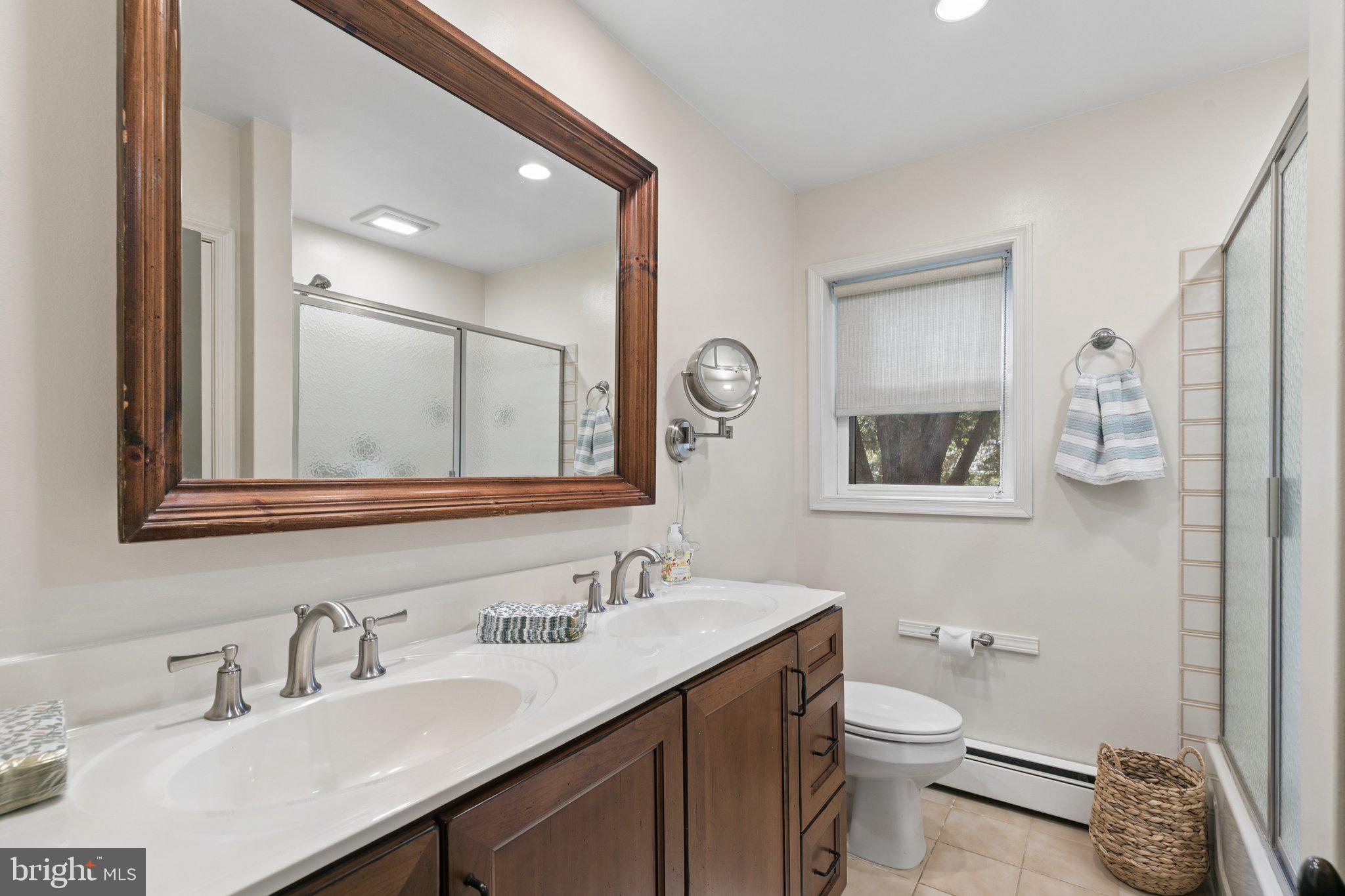 713 Alene Road Ambler, PA 19002 - Photo 22 of 41 Hall Bath