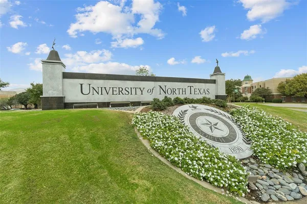 $569,990 | 5204 Middlestone Lane, Argyle, TX 76226