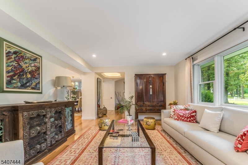 41 Franklin Road Mendham, NJ 07945 - Photo 4 of 47