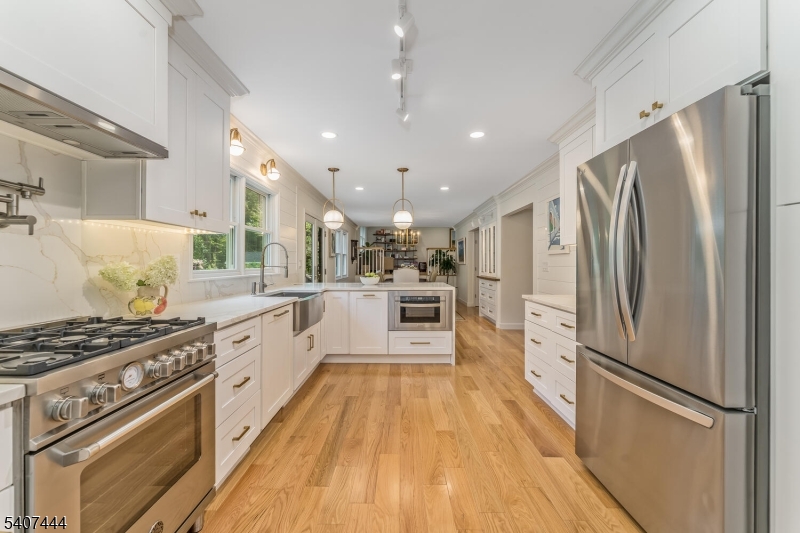 41 Franklin Road Mendham, NJ 07945 - Photo 7 of 47