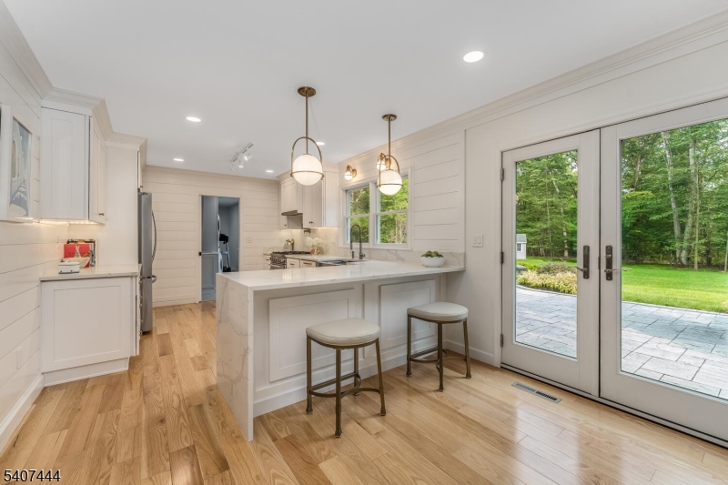 41 Franklin Road Mendham, NJ 07945 - Photo 10 of 47