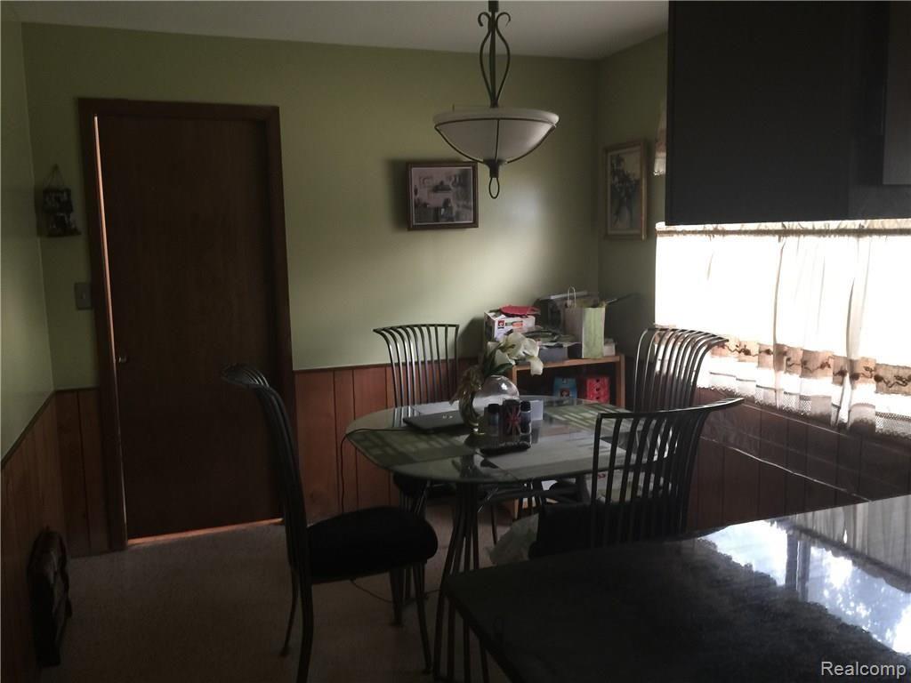 20955 Harvard Road Southfield, MI 48076 - Photo 5 of 16 harvard kitchen 3.jpg