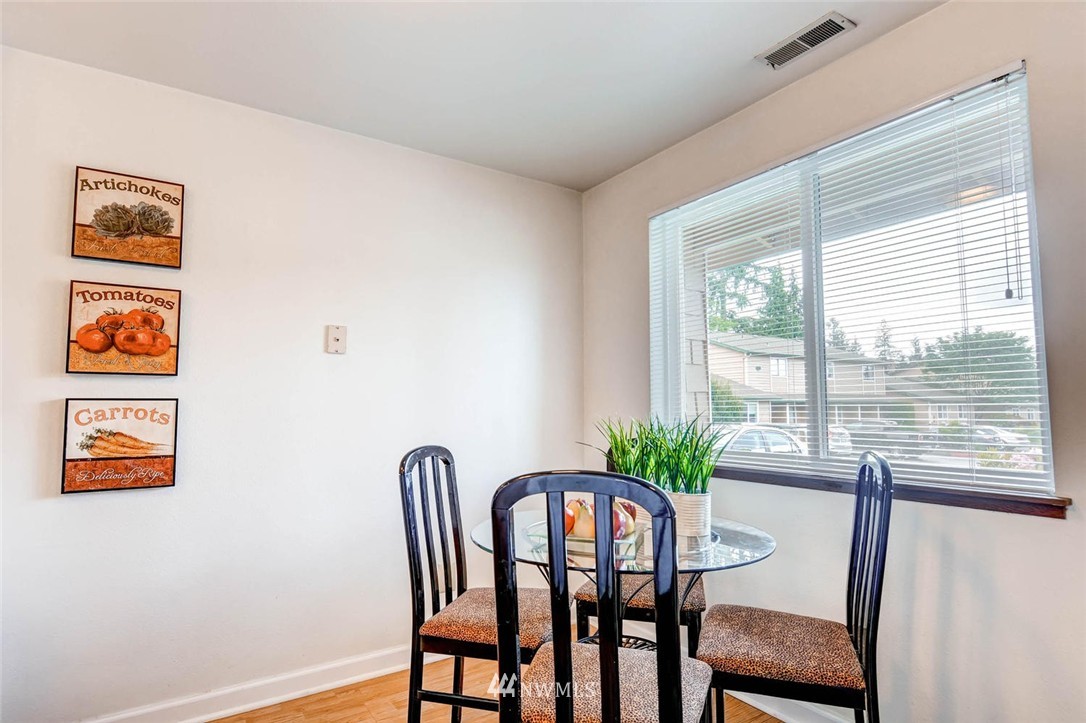 21519 4th Avenue West, Unit B23 Bothell, WA 98021 - Photo 8 of 23