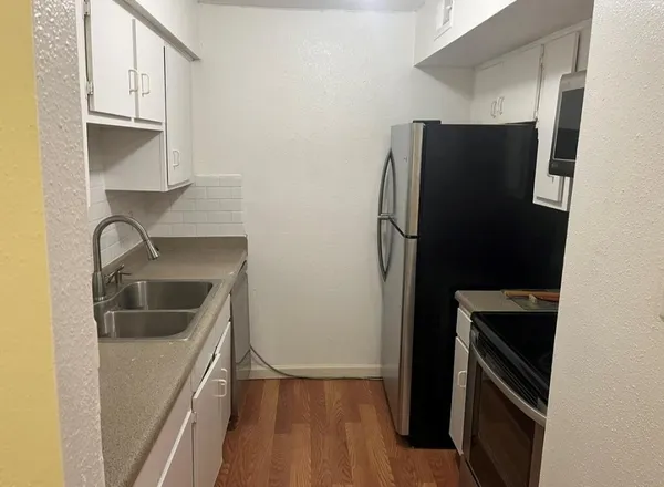 $1,350 | 5625 Antoine Drive, Unit 1404, Houston, TX 77091