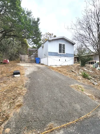 $695 | 7113 Comstock Cove, Lago Vista, TX 78645