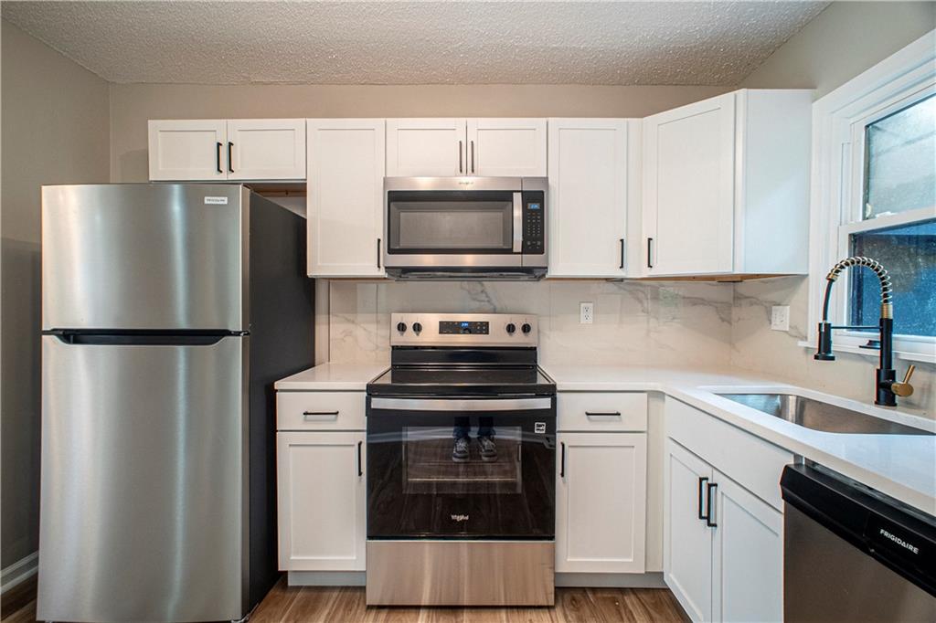 18405 East Truman Road Independence, MO 64057 - Photo 10 of 23 Gallery Image 10