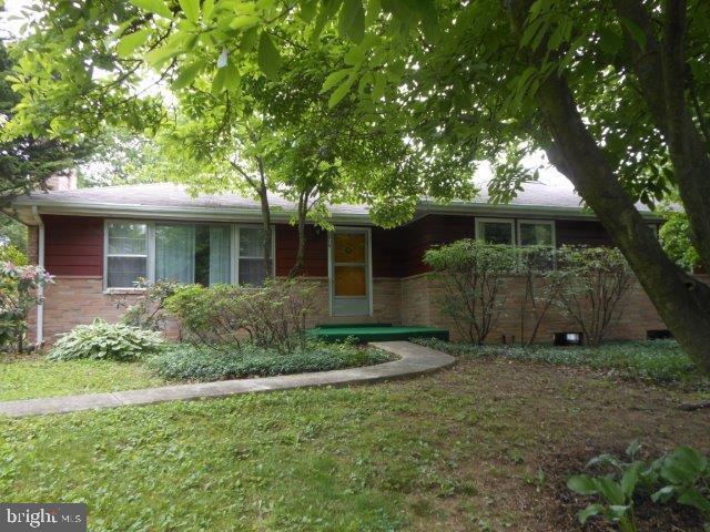 2015 Colonial Road Harrisburg, PA 17112 - Photo 1 of 1 Gallery Image 1