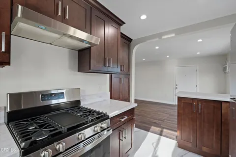 $3,195 | 624 Silver Lake Boulevard, Unit 4, Los Angeles, CA 90026