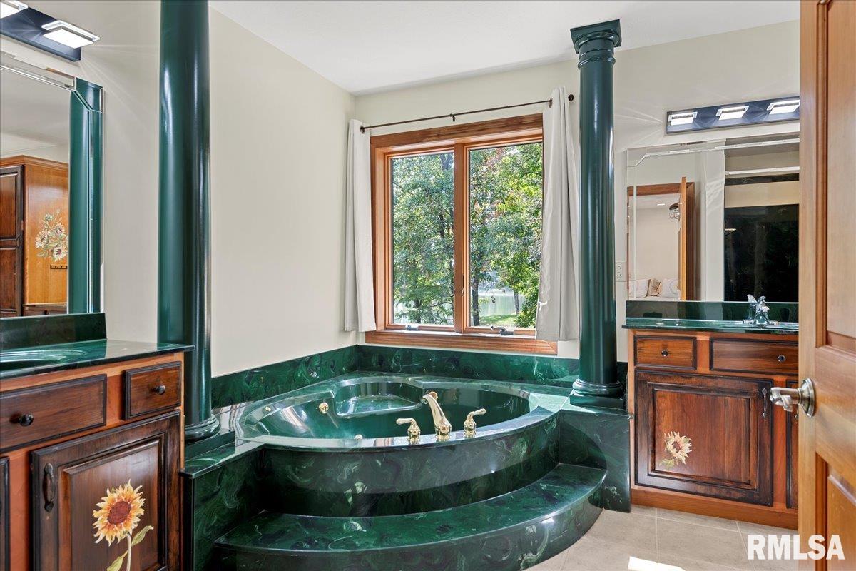 3508 South Roosevelt Road Taylorville, IL 62568 - Photo 18 of 60