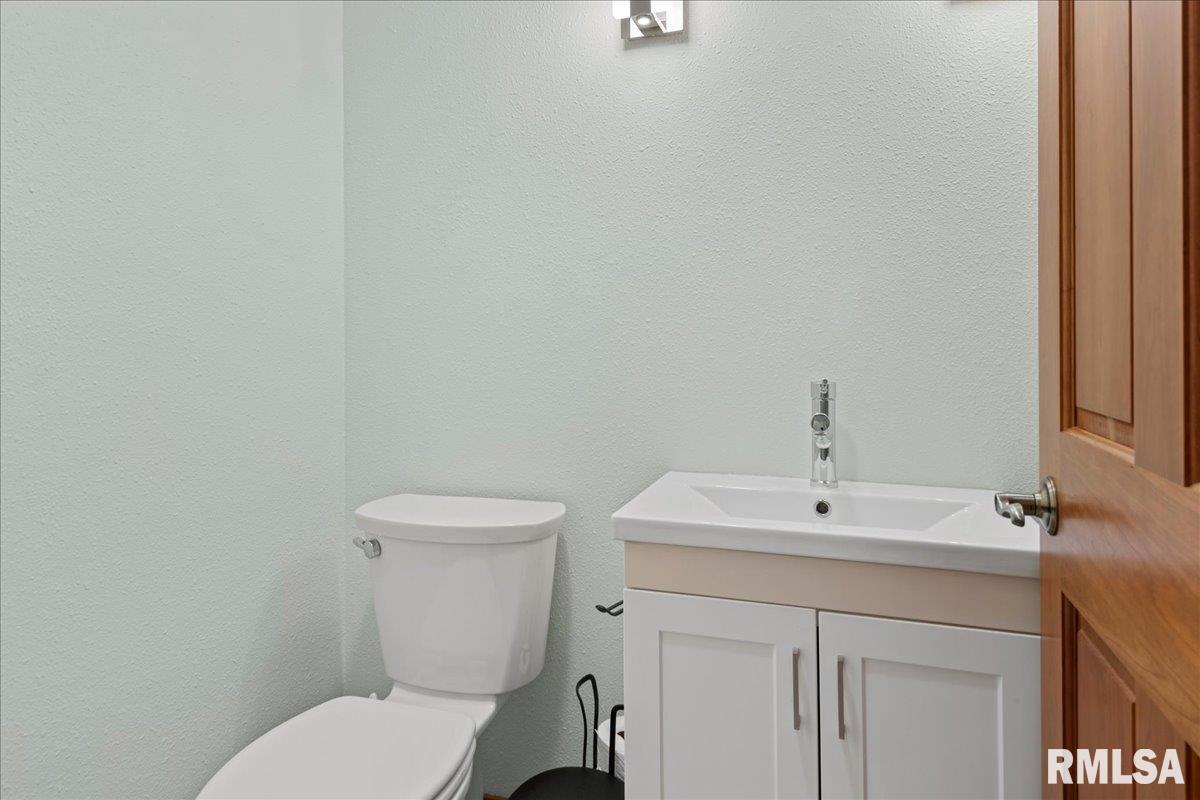 3508 South Roosevelt Road Taylorville, IL 62568 - Photo 24 of 60