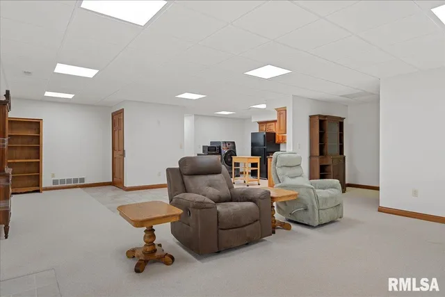 $650,000 | 3508 South Roosevelt Road, Taylorville, IL 62568