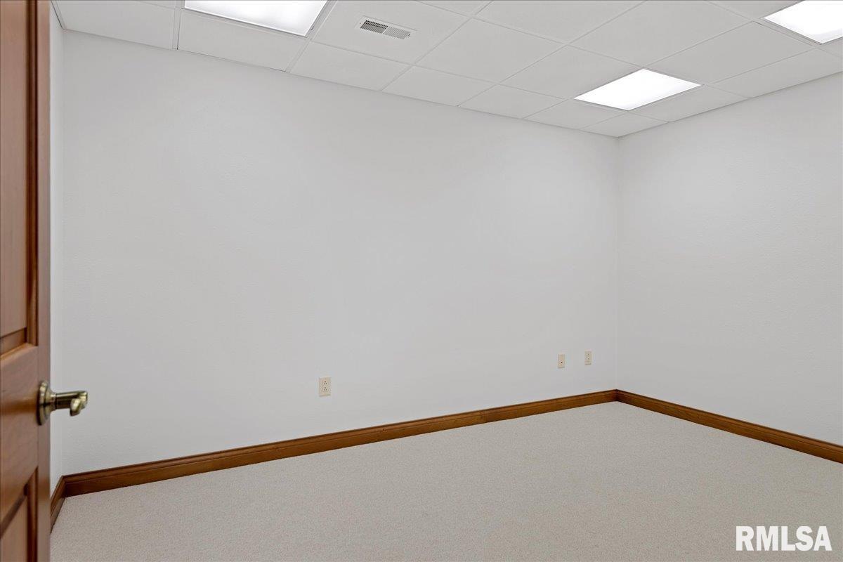 3508 South Roosevelt Road Taylorville, IL 62568 - Photo 41 of 60