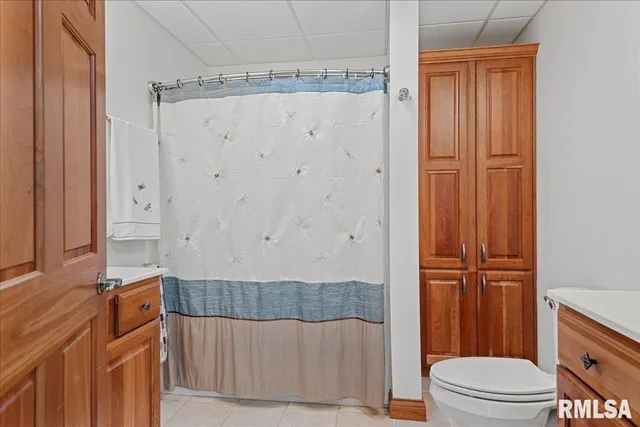 $650,000 | 3508 South Roosevelt Road, Taylorville, IL 62568