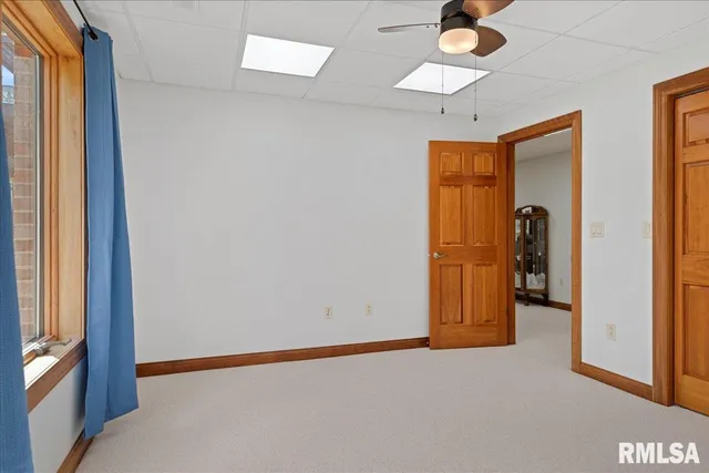 $650,000 | 3508 South Roosevelt Road, Taylorville, IL 62568