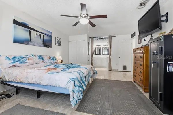 $329,000 | 2800 Foxdale Drive, Deltona, FL 32738