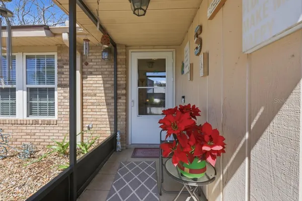 $329,000 | 2800 Foxdale Drive, Deltona, FL 32738