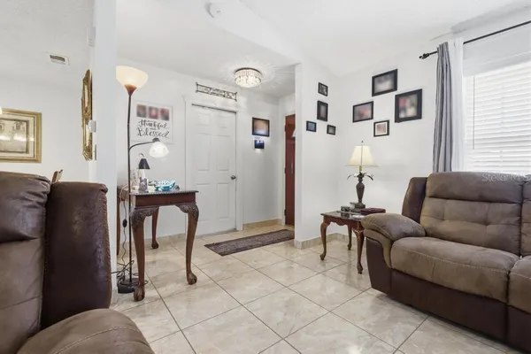 $329,000 | 2800 Foxdale Drive, Deltona, FL 32738