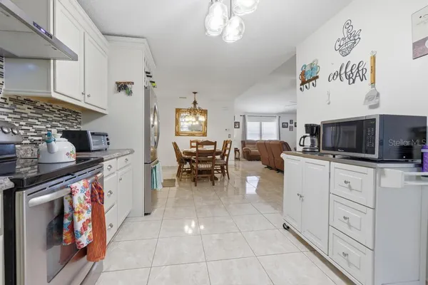 $329,000 | 2800 Foxdale Drive, Deltona, FL 32738