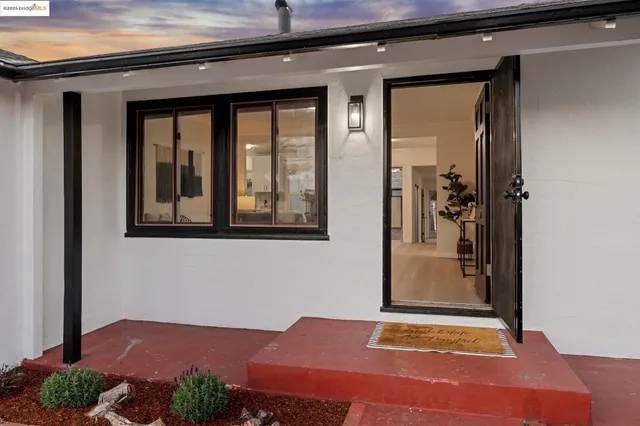 $615,000 | 1921 Coalinga Avenue, Richmond, CA 94801