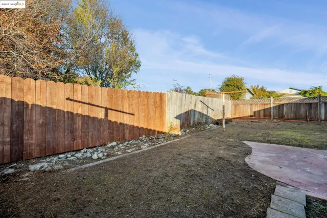 $615,000 | 1921 Coalinga Avenue, Richmond, CA 94801