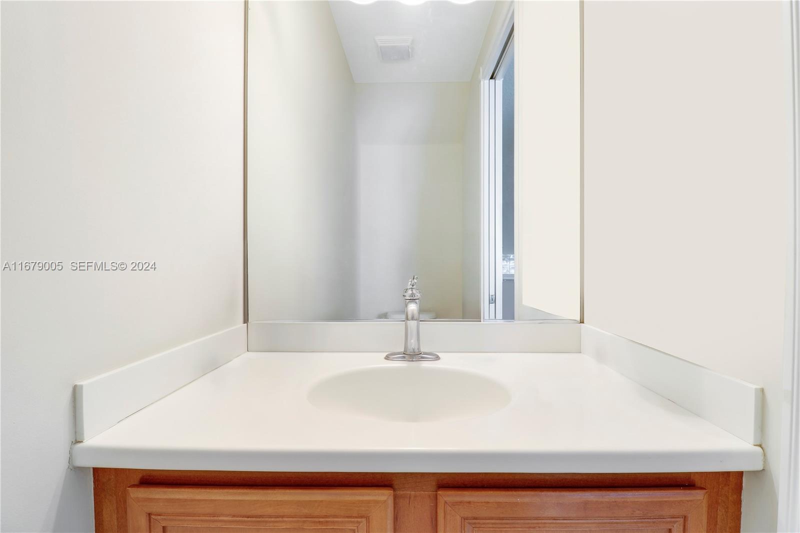 1184 Islamorada Drive, Unit 1184 Jupiter, FL 33458 - Photo 16 of 34 a close view of a sink