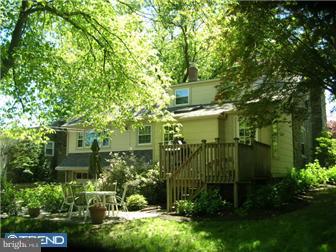 429 Red Leaf Road Wynnewood, PA 19096 - Photo 4 of 11 Exterior Back