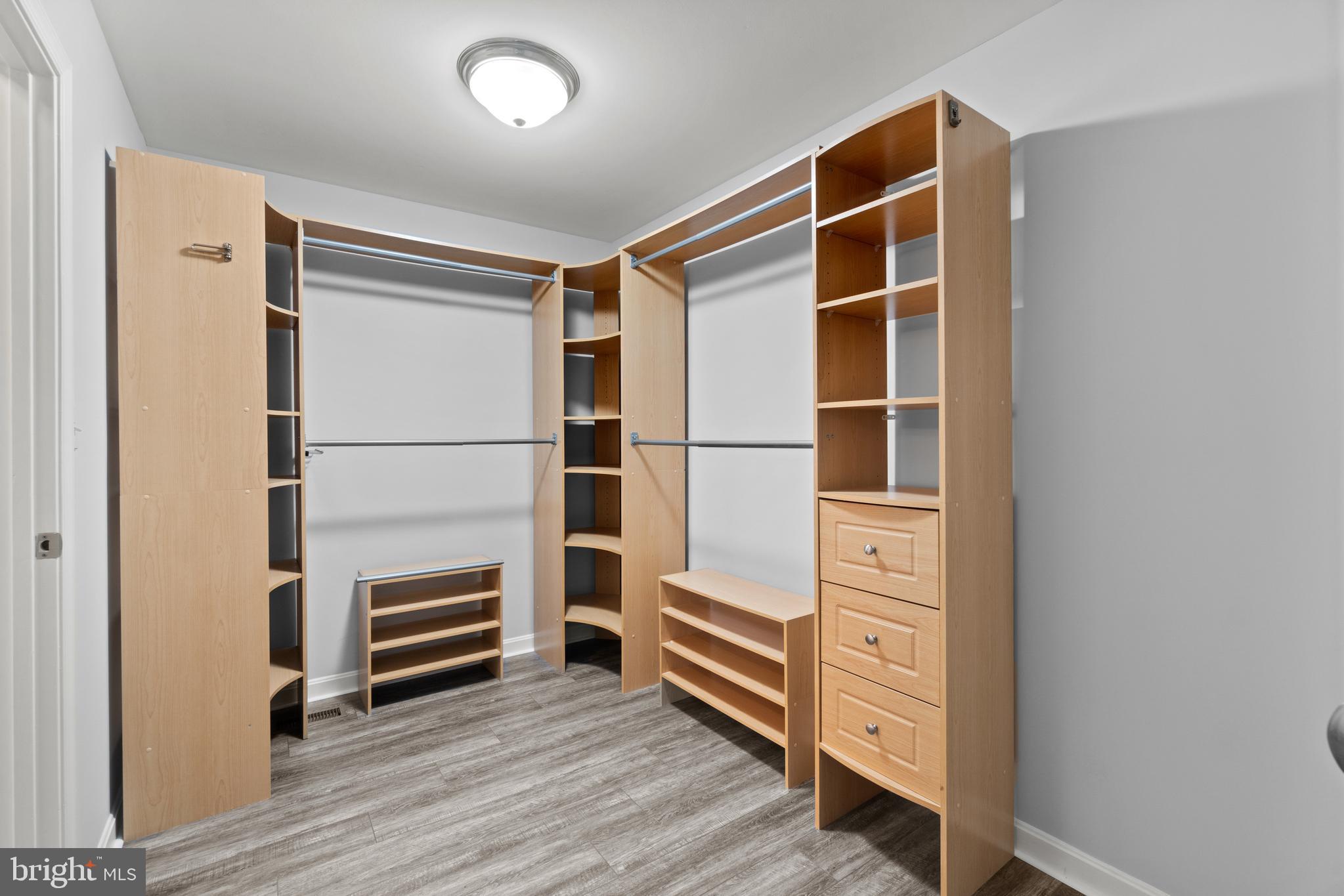 616 Shipley Road Linthicum Heights, MD 21090 - Photo 21 of 40 Fabulous closet organizer for your wardrobe.