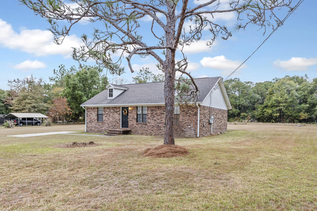 101 Stephens Lane Crestview, FL 32539 - Photo 1 of 25 3-03