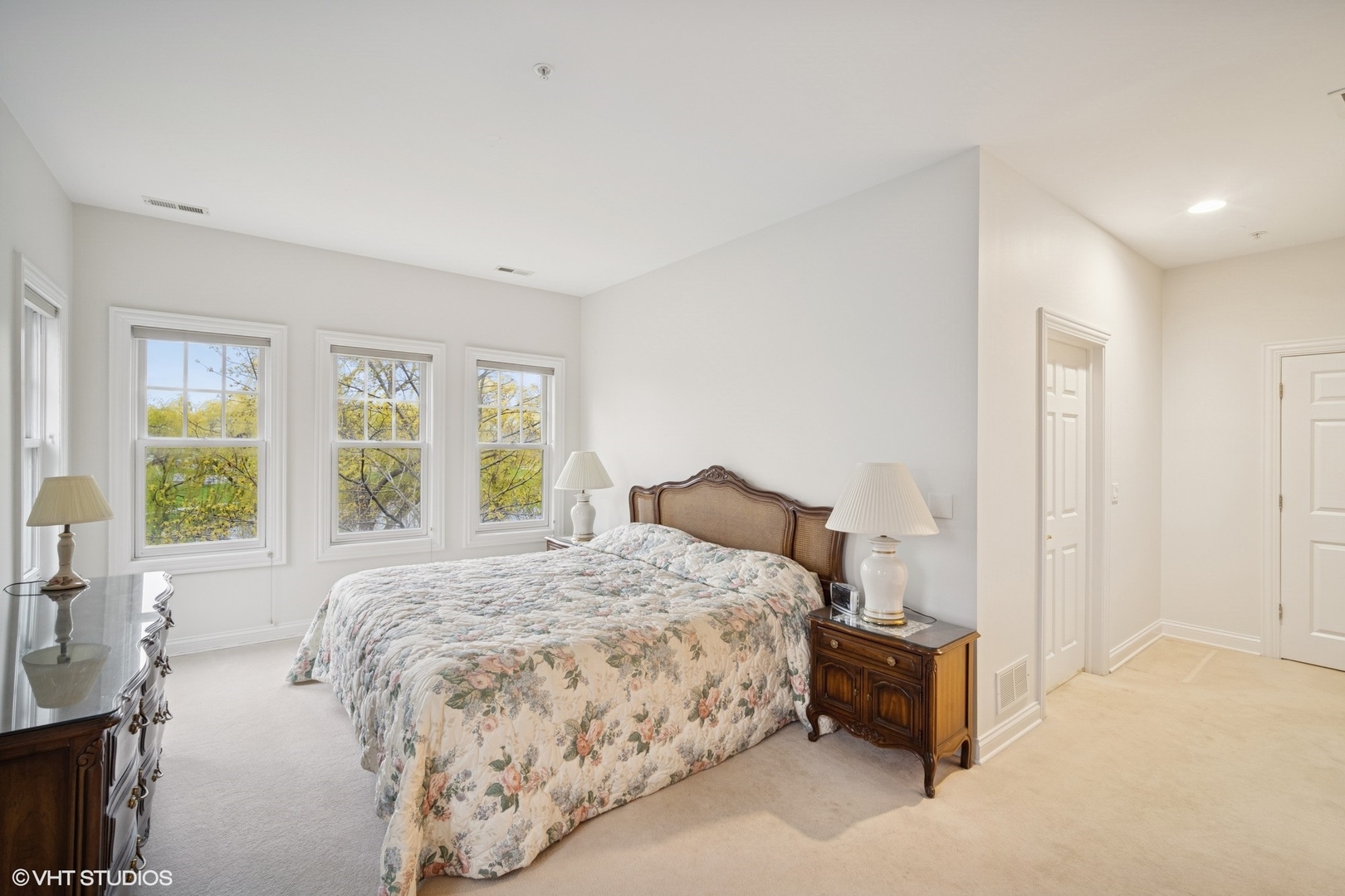 2365 Waukegan Road, Unit 2C Northbrook, IL 60062 - Photo 9 of 16