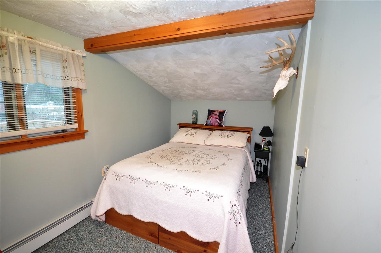 195 Groton Road Hebron, NH 03241 - Photo 20 of 35