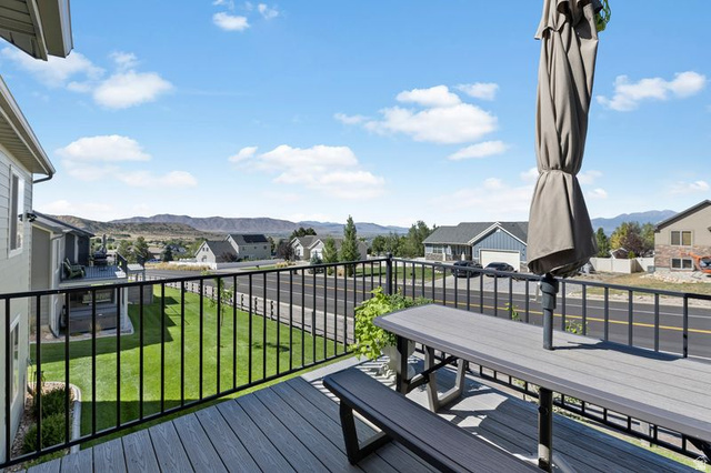 72 West Parkside Loop Elk Ridge, UT 84651 - Photo 24 of 32 Gallery Image 24