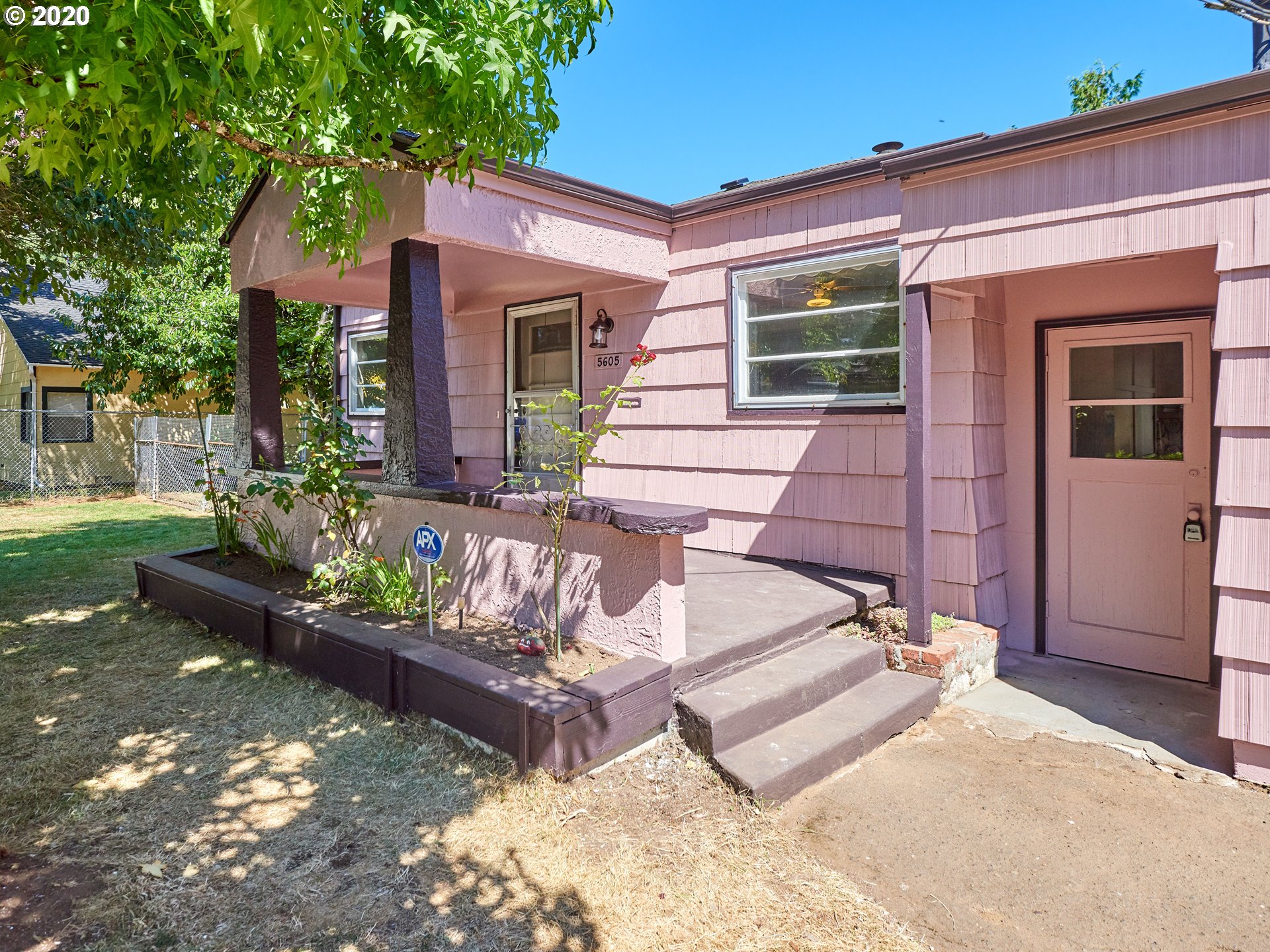 5605 Southeast Rural Street Portland, OR 97206 - Photo 1 of 32 Gallery Image 1