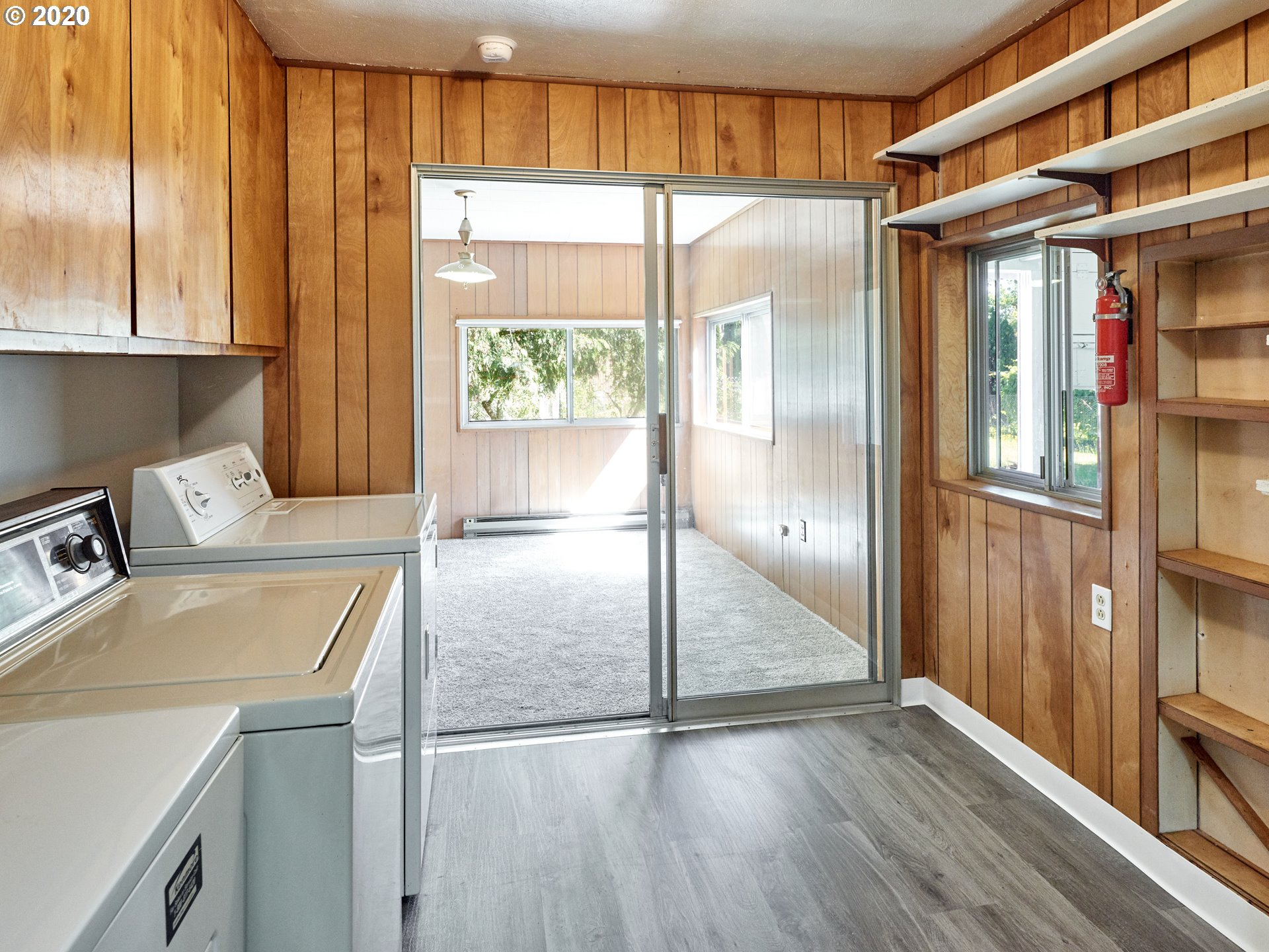 5605 Southeast Rural Street Portland, OR 97206 - Photo 11 of 32 Gallery Image 11