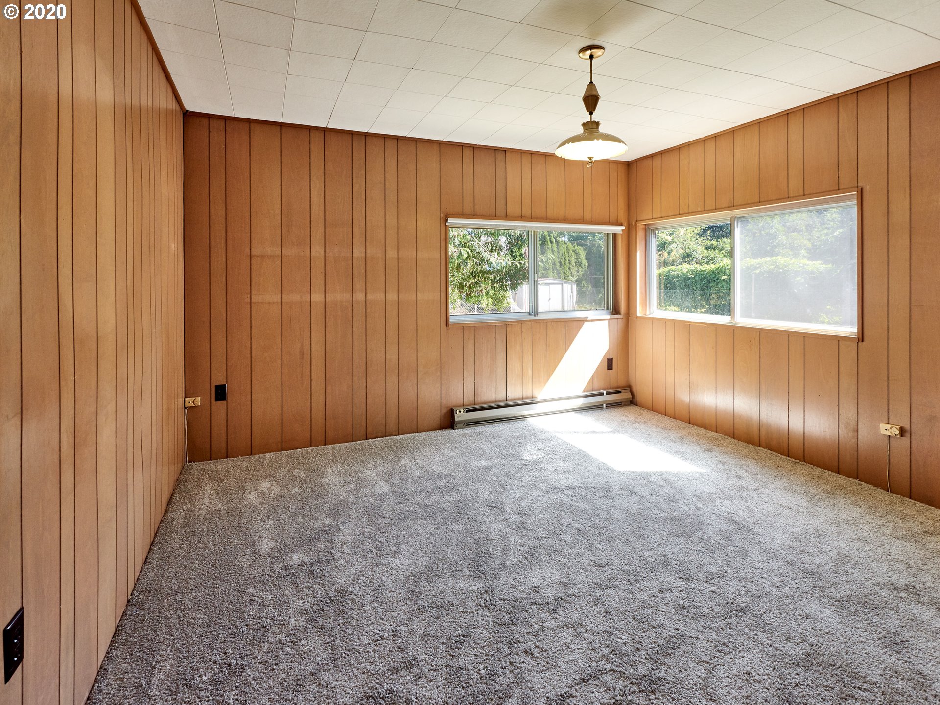 5605 Southeast Rural Street Portland, OR 97206 - Photo 13 of 32 Gallery Image 13