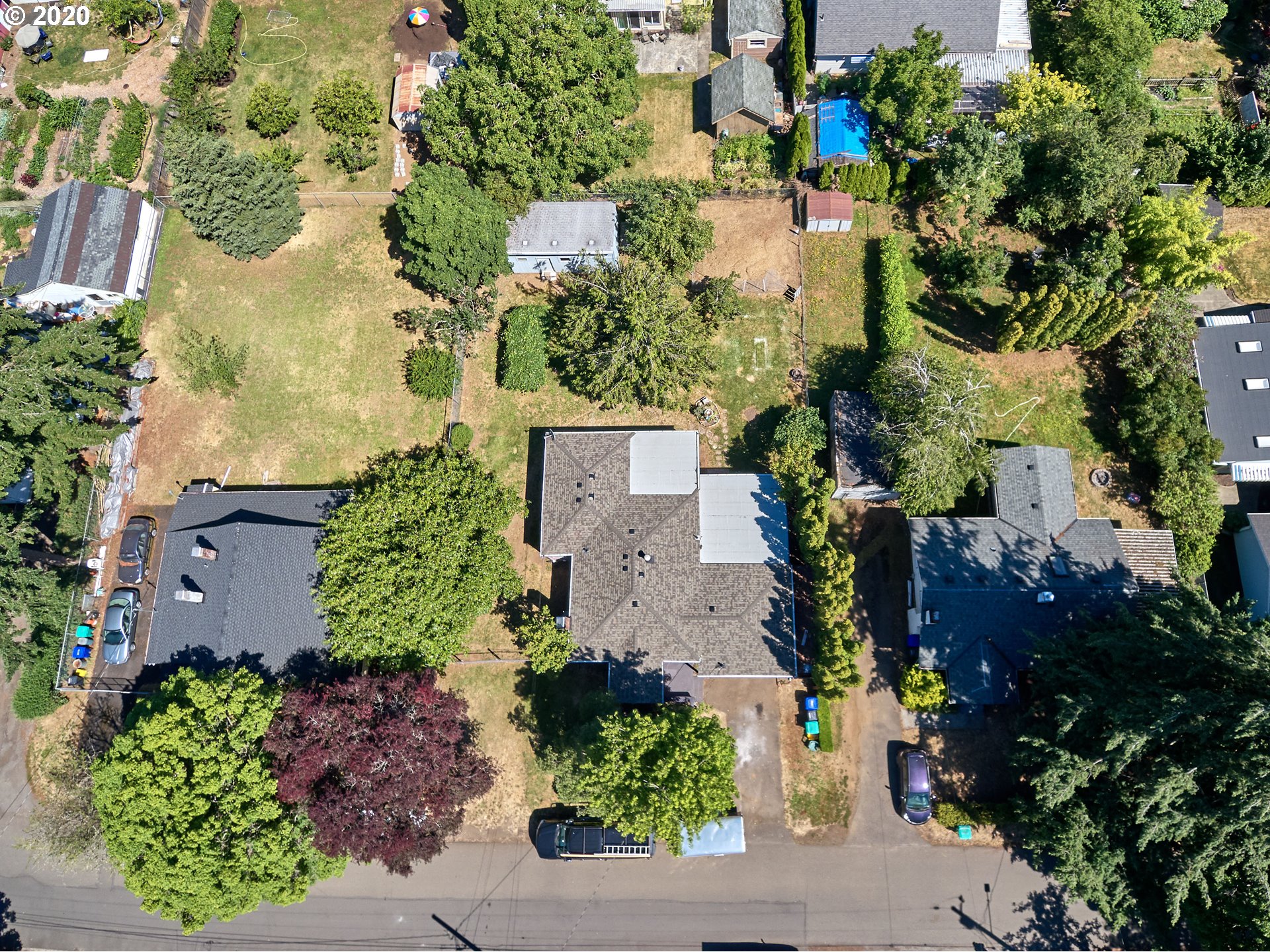 5605 Southeast Rural Street Portland, OR 97206 - Photo 3 of 32 Gallery Image 3