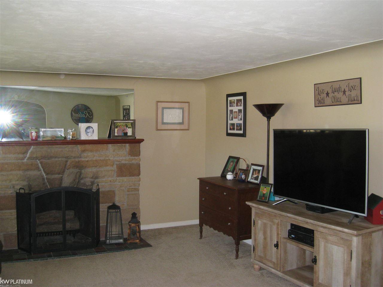 2165 Haines Road Lapeer, MI 48446 - Photo 12 of 37