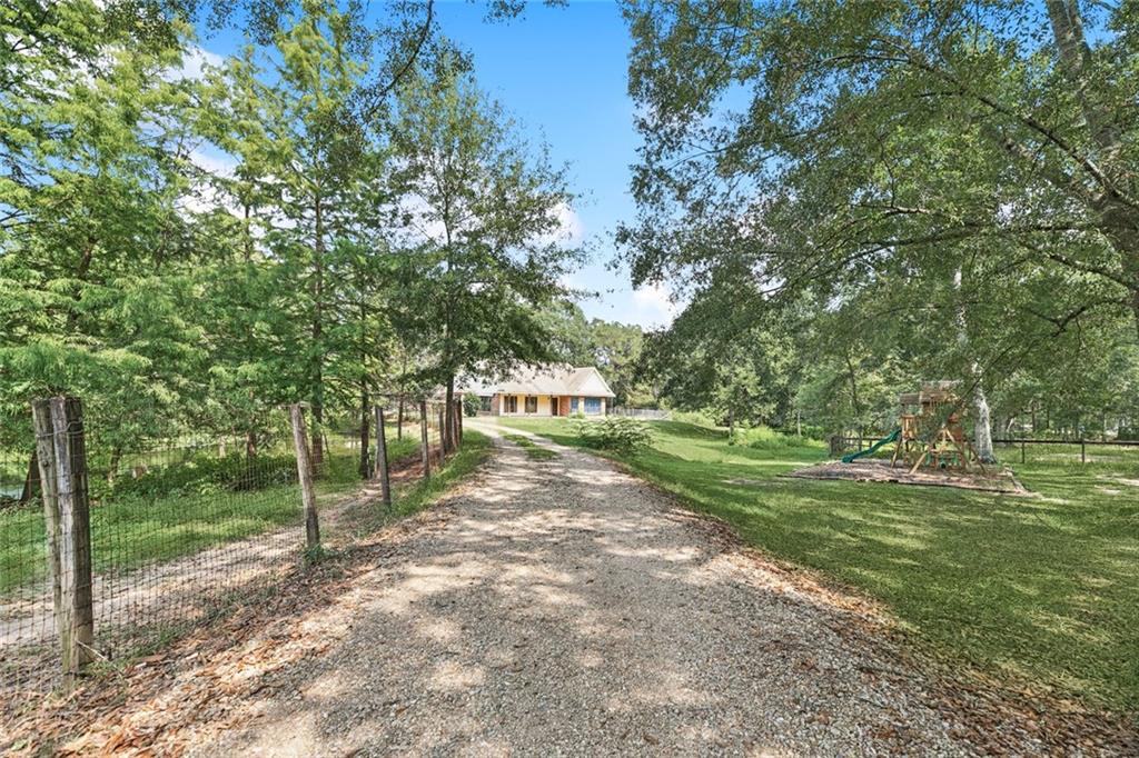 345 Village Farms Road Folsom, LA 70437 - Photo 2 of 44