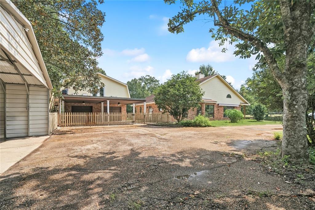 345 Village Farms Road Folsom, LA 70437 - Photo 4 of 44