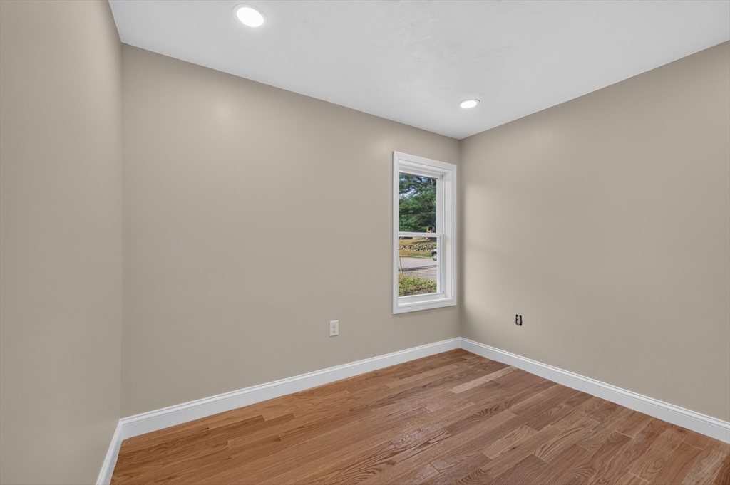 69 Orient Street Worcester, MA 01604 - Photo 27 of 42