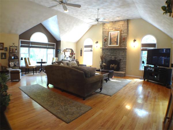 150 Van Norden Road Reading, MA 01867 - Photo 17 of 30 Gallery Image 17
