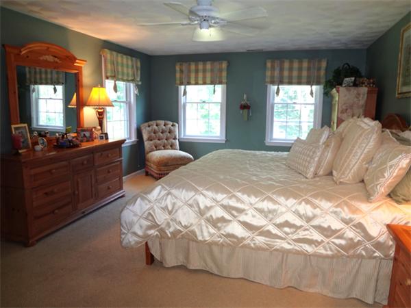 150 Van Norden Road Reading, MA 01867 - Photo 23 of 30 Gallery Image 23