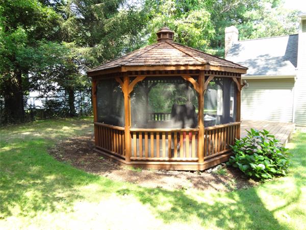 150 Van Norden Road Reading, MA 01867 - Photo 8 of 30 Gallery Image 8
